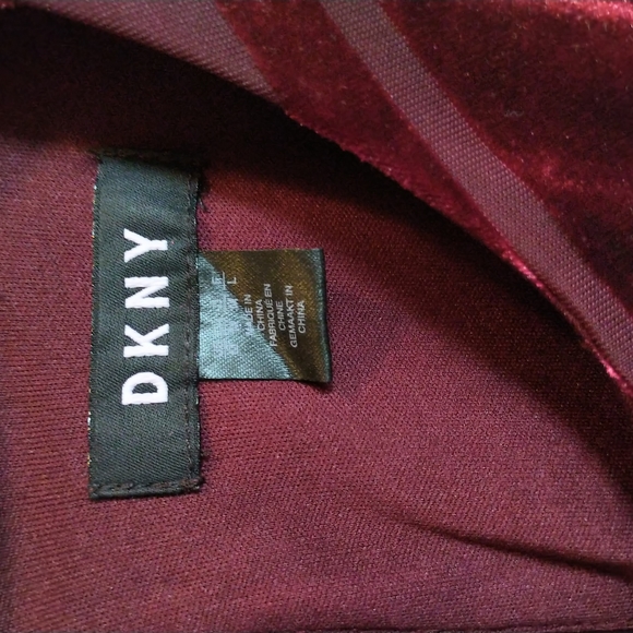 DKNY burgundy party top, size M - Picture 3 of 3